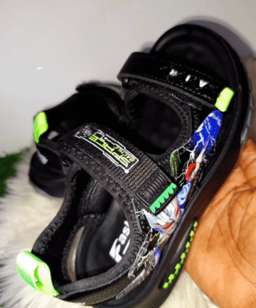 Sandals 6