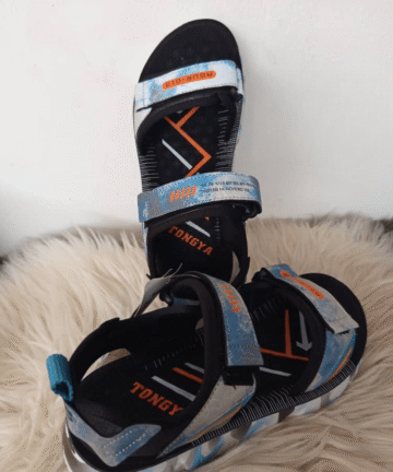 Sandals 9