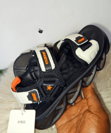 Sandals 16